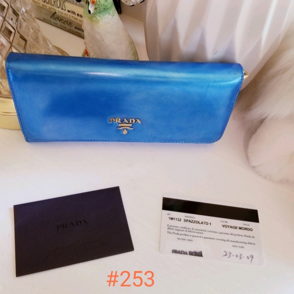 Auth Prada Long Wallet